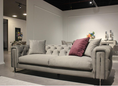 Sofa Three Seater Modern Living room Furniture Luxury Furnishings Design